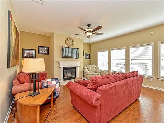5th image of 2901 Mission Tejas Dr