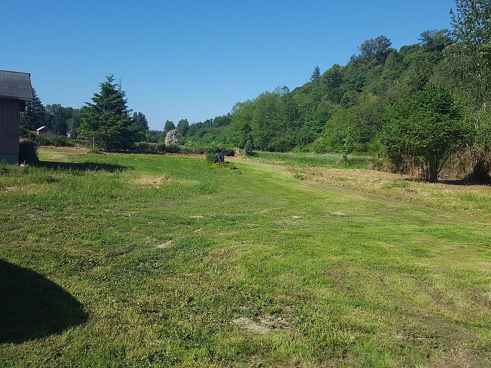 2nd image of 11429 85th St SE