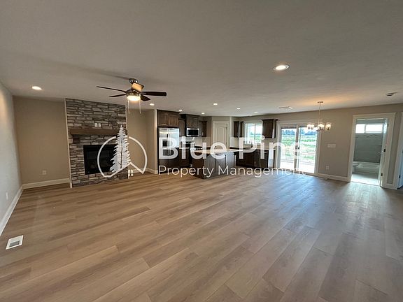3rd image of 6344 Ender Ln Unit 1