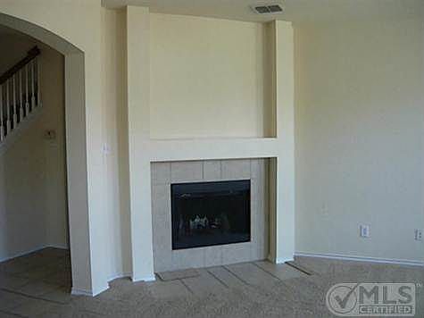 4th image of 6005 Goldenrod Dr