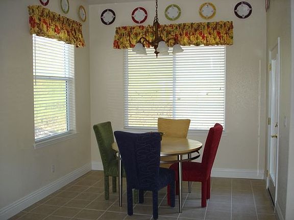 Breakfast nook