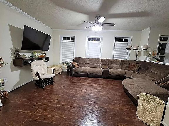 5th image of 3302-1 Sun Ct