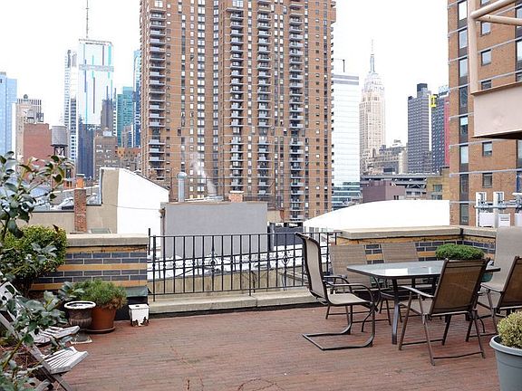 5th image of 598 10th Ave APT 4R
