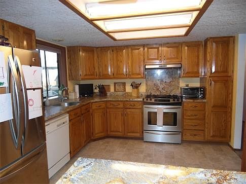 2nd image of 26331 Circle Dr NW