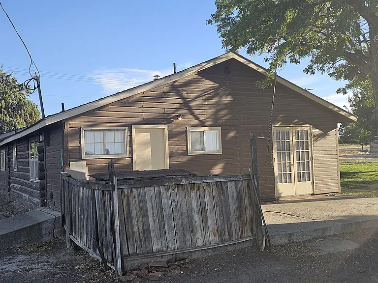4203 N 1325 E — Photo 1