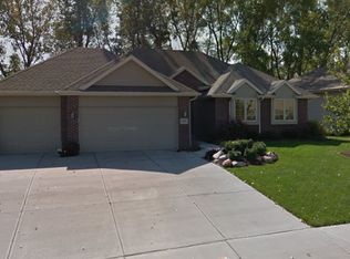 20205 Blake Dr, Gretna, NE 68028