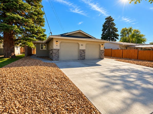 435 NE Clay Ave #2