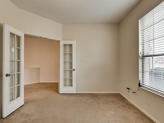 5th image of 4429 Nature Dr