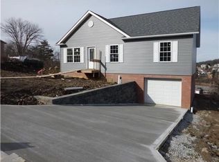 2844 Dolores Dr, South Park, PA