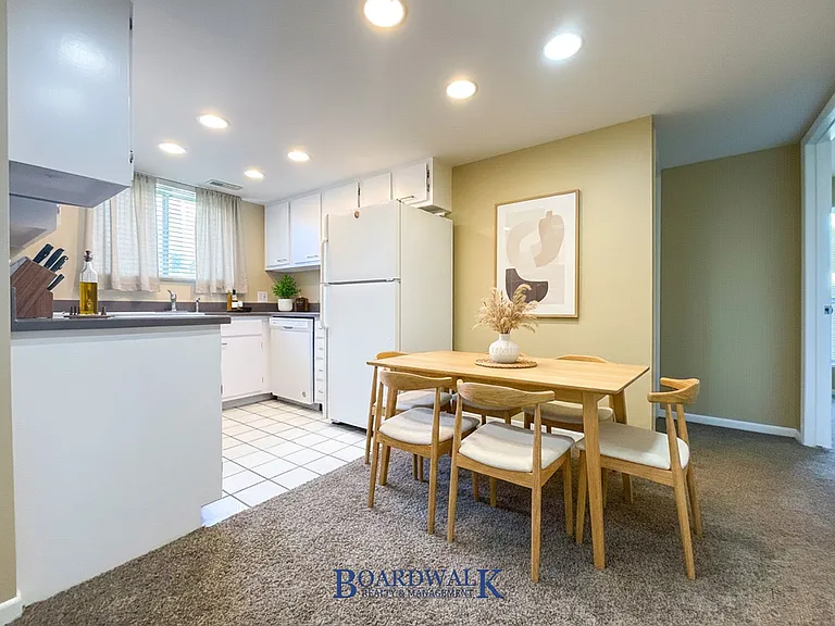 1060 E Quail Park Dr #C — Photo 6