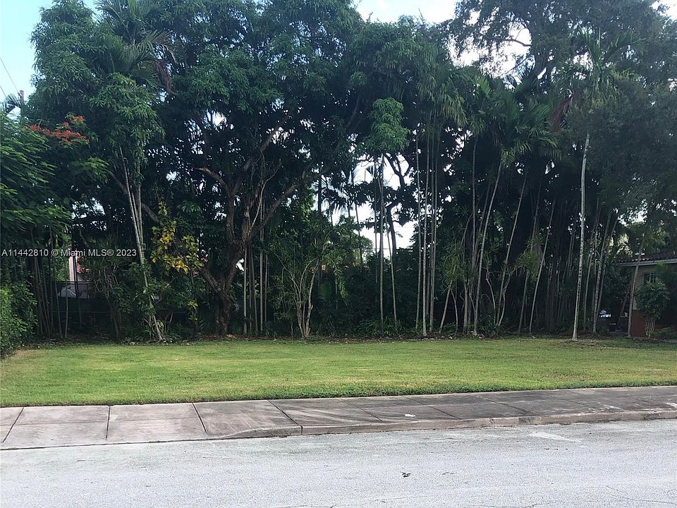 1st image of 51 Veragua Ave