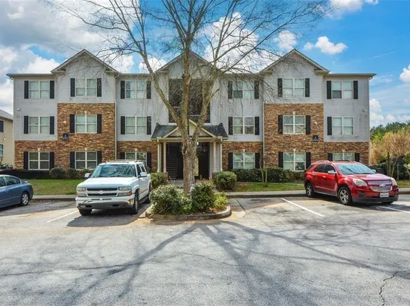 4103 Fairington Club Dr, Lithonia, GA 30038
