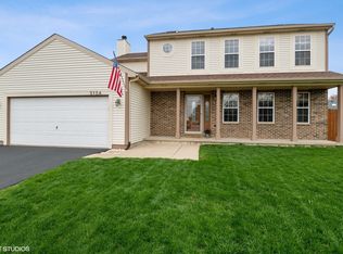 2124 Wood Oak Ct, Lake Villa, IL