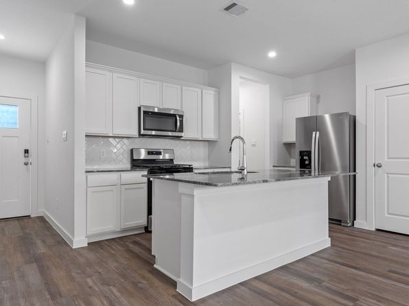 3203 La Latina Dr, Houston, TX 77047