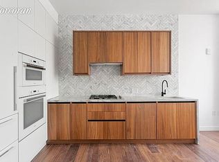 21 India St #28C, Brooklyn, NY 11222