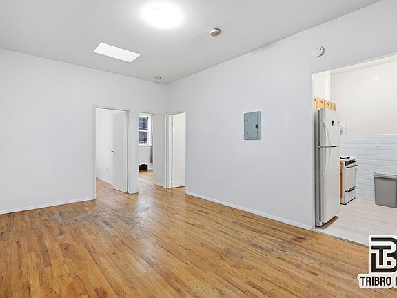 4th image of 383 Palmetto St #2C