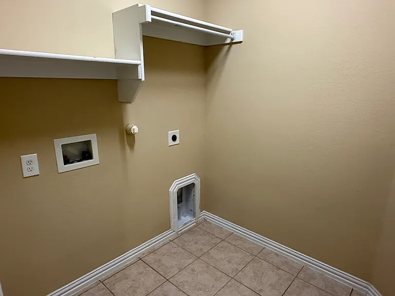 616 Kinghaven Dr — Photo 20