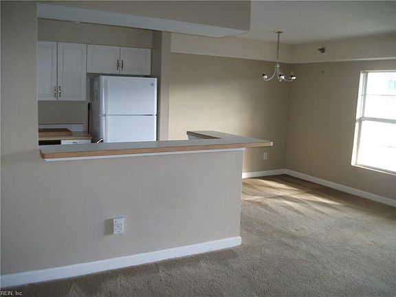 5th image of 9535 Bay Front Dr APT 303