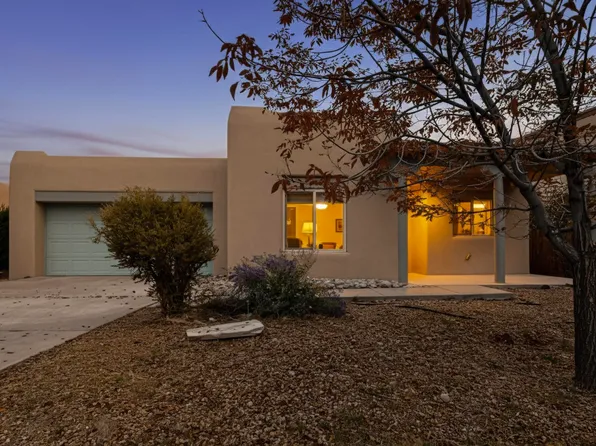 4631 Sunset Rdg, Santa Fe, NM 87507
