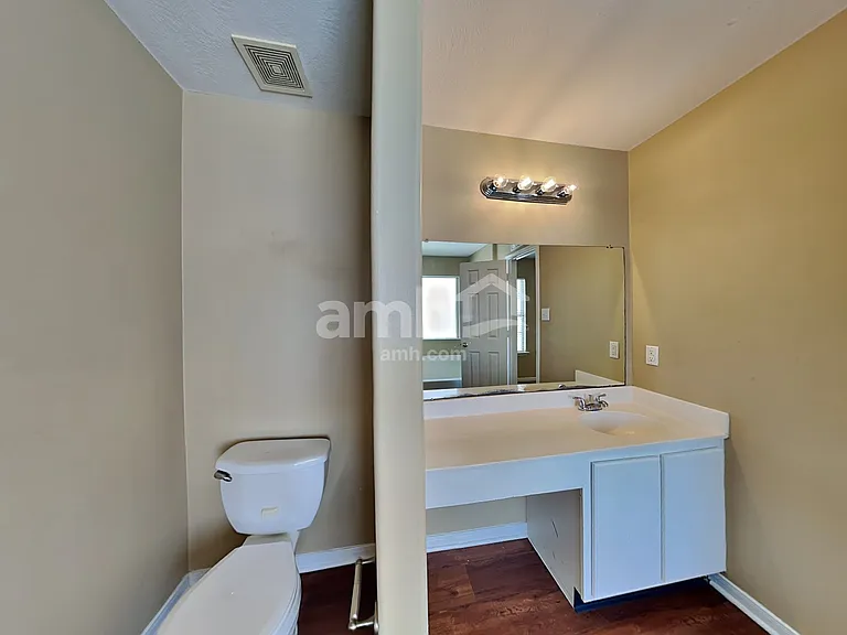 8002 Ginger Park Dr — Photo 17