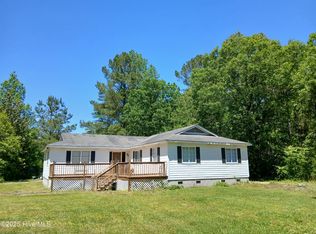 202 A L Banks Ln, Trenton, NC 28585