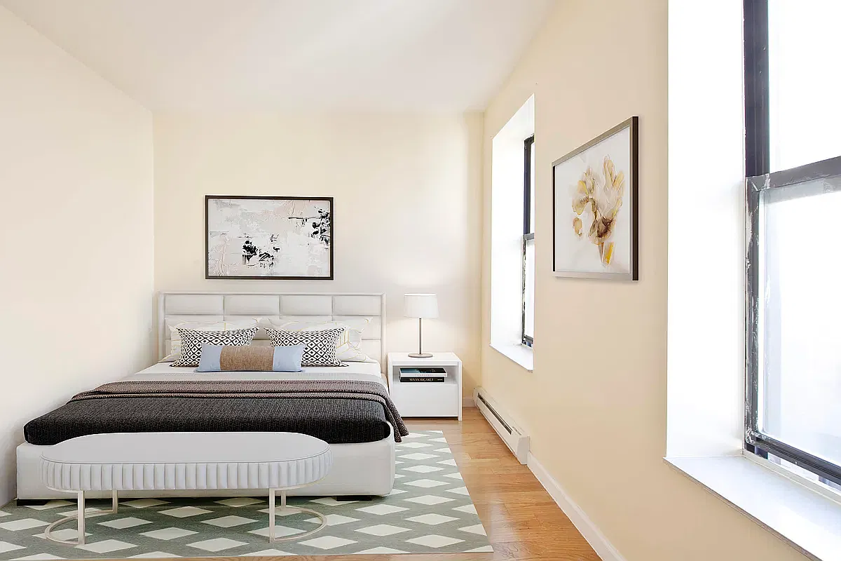 15 West 107th Street — Photo 1