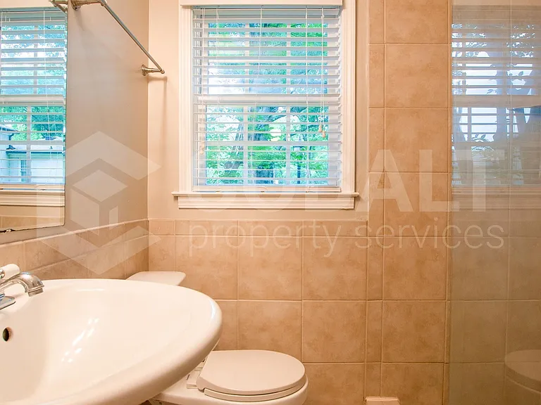190 Kirkwood Rd NE #E1 — Photo 17