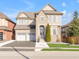 139 Don Minaker Dr #2, Brampton, ON L6P2W1