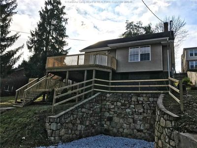 915 Spring Rd, Charleston, WV, 25314