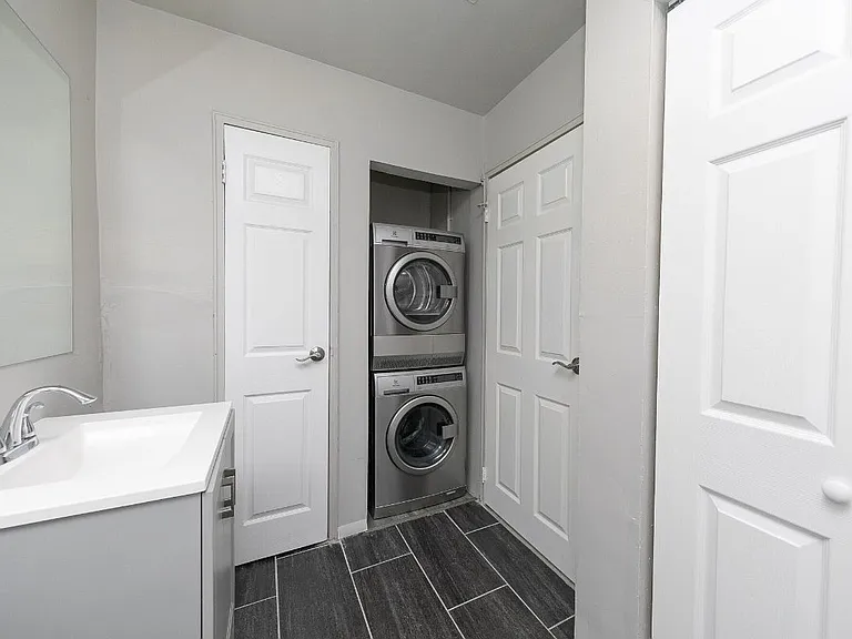Washer/Dryer