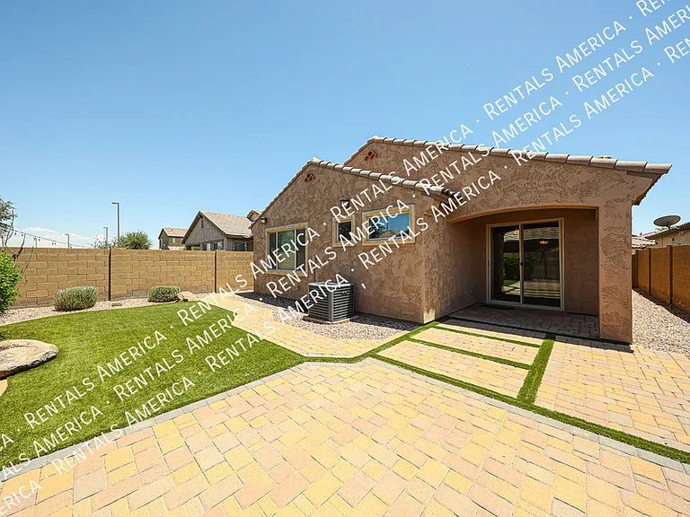 3710 E Lodgepole Dr — Photo 26