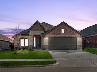 914 Eloise Ln, Cleburne, TX 76033