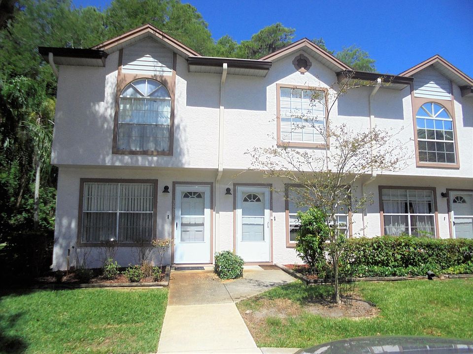 1st image of 3371 Fox Hunt Dr