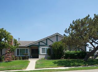 1563 E Grovecenter St, Covina, CA 91724