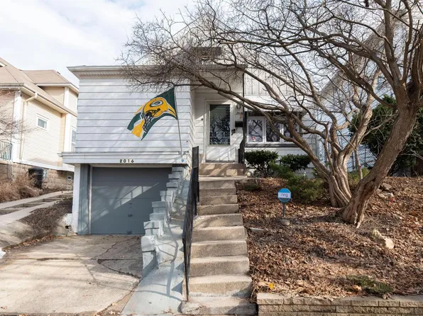 2016 North 59th STREET, Milwaukee, WI 53208