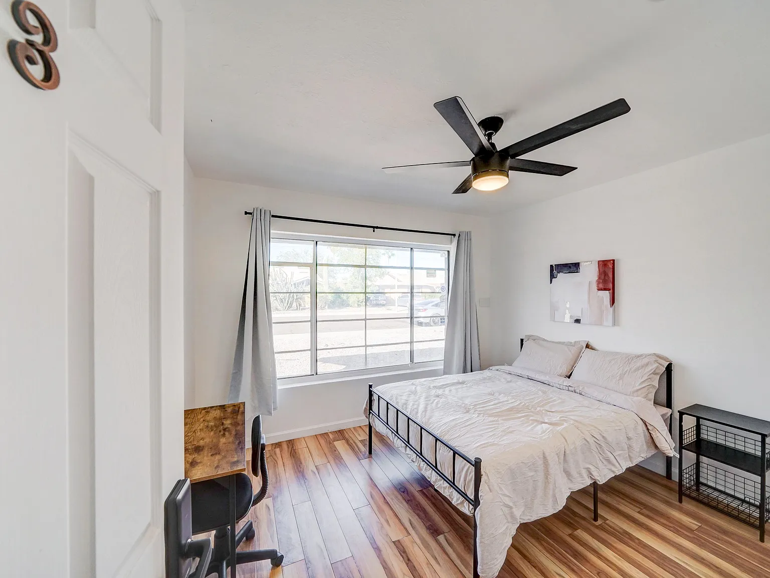 4 bed, 2.0 bath, 1365 sqft, $957 — Photo 1