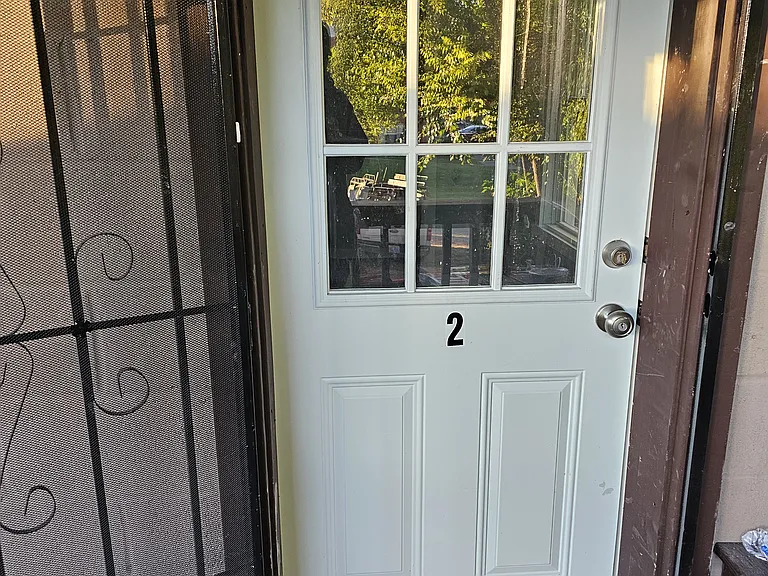 2708 Montgomery St — Photo 5