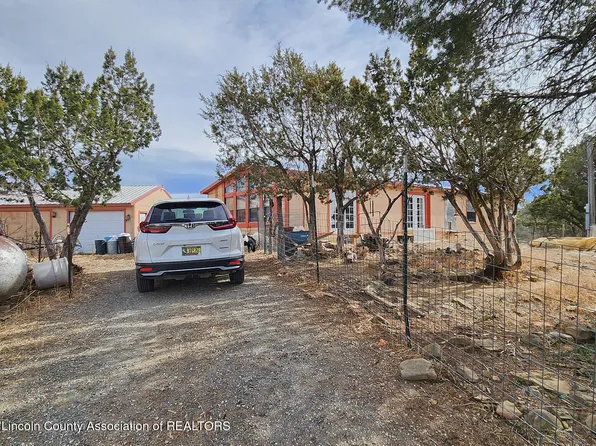 252 Bancroft Rd, Capitan, NM 88316