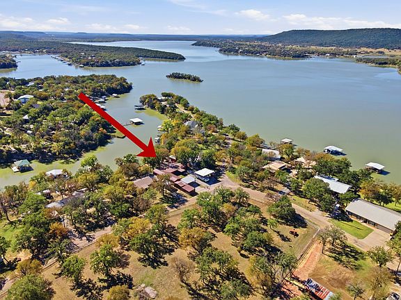 4th image of 302 Kennon Cir
