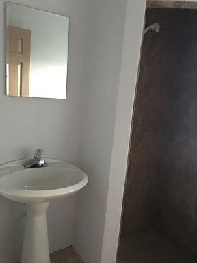 5th image of 32 Lake Osborne Dr APT 6