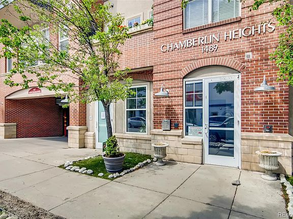 4th image of 1489 Steele St APT 300