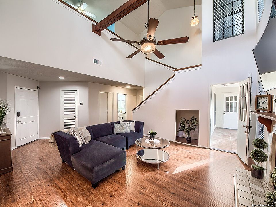 1st image of 2255 thousand oaks #510