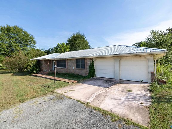 2nd image of 1994 Bexar Ave E