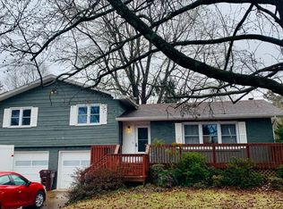 2054 S Brighton Dr, Springfield, MO 65804