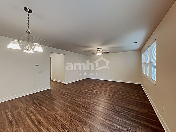 5th image of 4507 Tarpon Dr