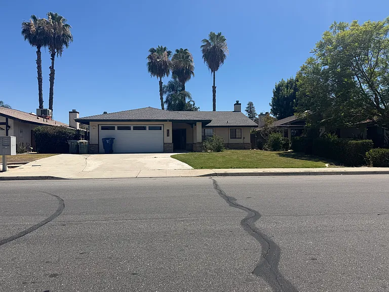 10609 Camino El Canon — Photo 1
