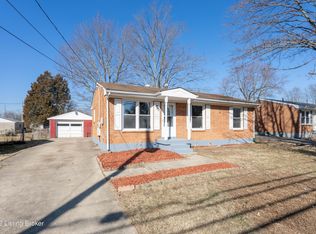 9512 Maple Rd, Louisville, KY 40229