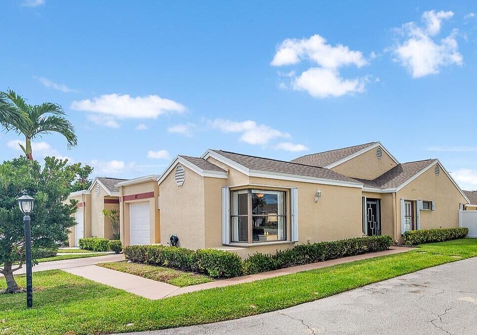 1st image of 4570 Amherst Drive #87