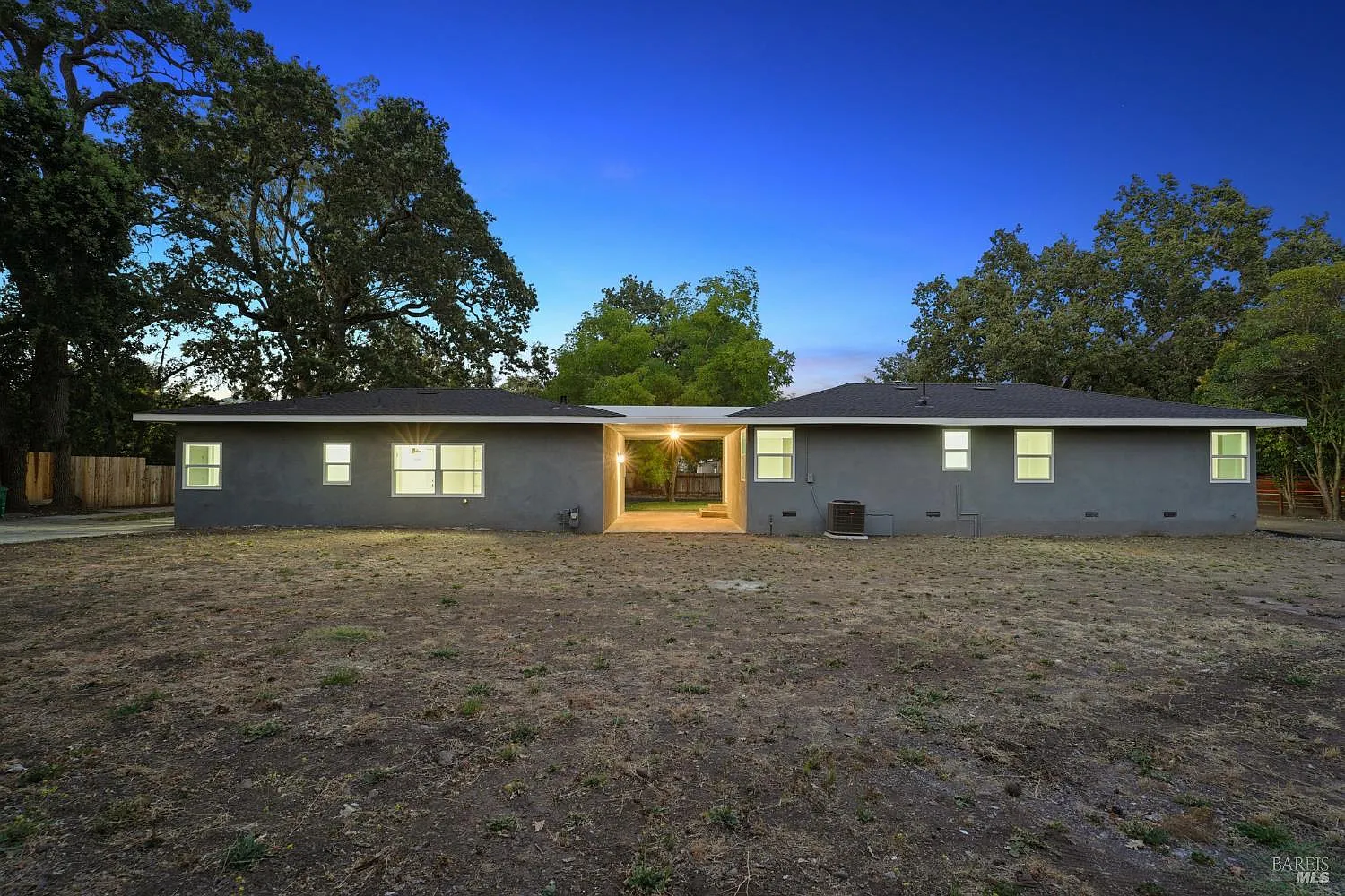 703 Verano Avenue - Photo 8