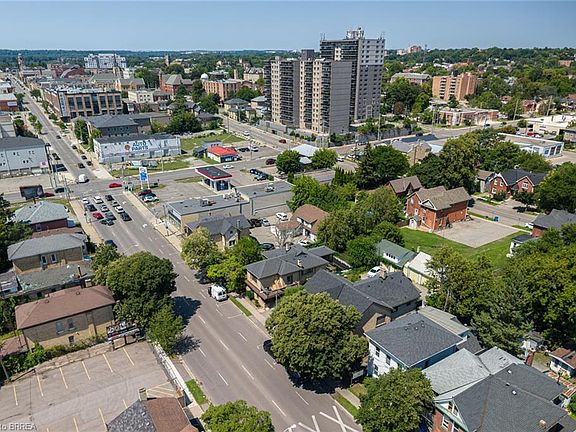 5th image of 218 Dalhousie St #212